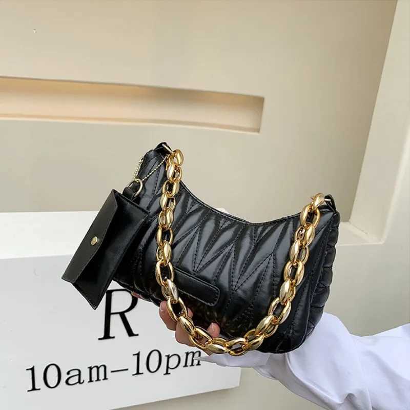 Quilted Ruched Crescent Bag Fashion Chain Shoulder Bag Womens Handbag with Coin Purse for Summer Every DayW251028