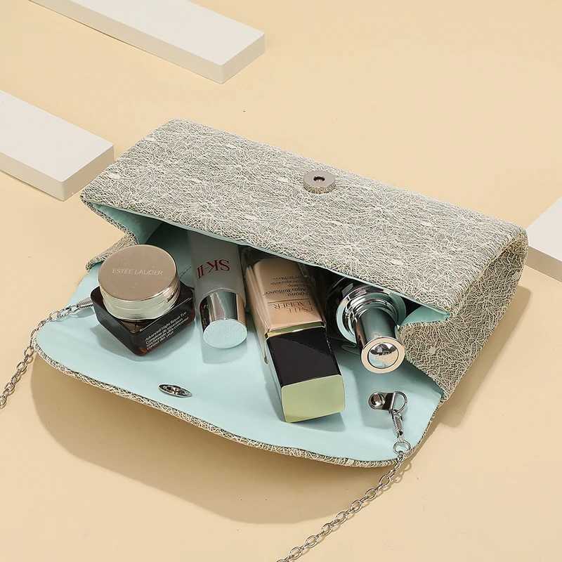 Elegant Crackle Dinner Bag with Metal Chain Handheld Shoulder Bag for Travel And Party Use Storage Bag for Evening Dresses H251027