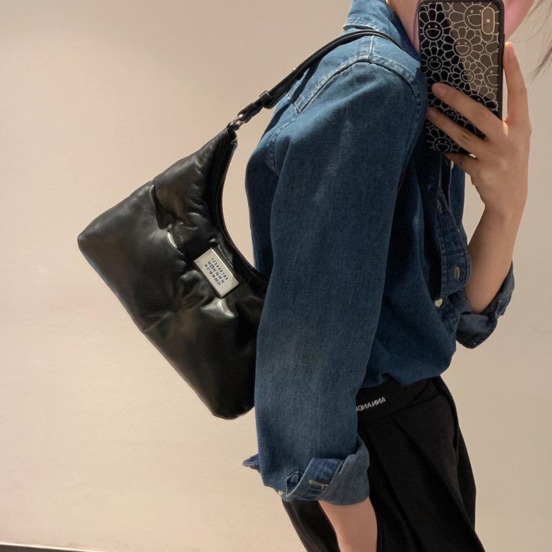 2025 new Hobo soft single-shoulder small square bag armpit bag MM crossbody small bag simple and versatile cloud bag
