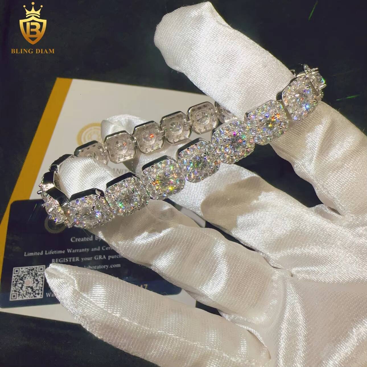 Hip Hop Pass Diamond Tester D Color VVS Moissanite 10mmLced Out Chain 925 Silver Moissanite Cuban Link Chain Bracelet