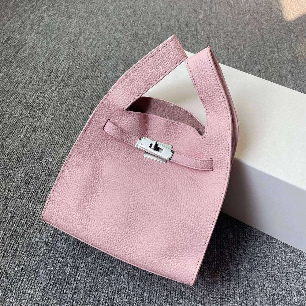 First Layer Cowhide Handbag New Niche Design Free Custom First Letter Simple Shoulder Fashionable Women's Crossbody Bag 251029