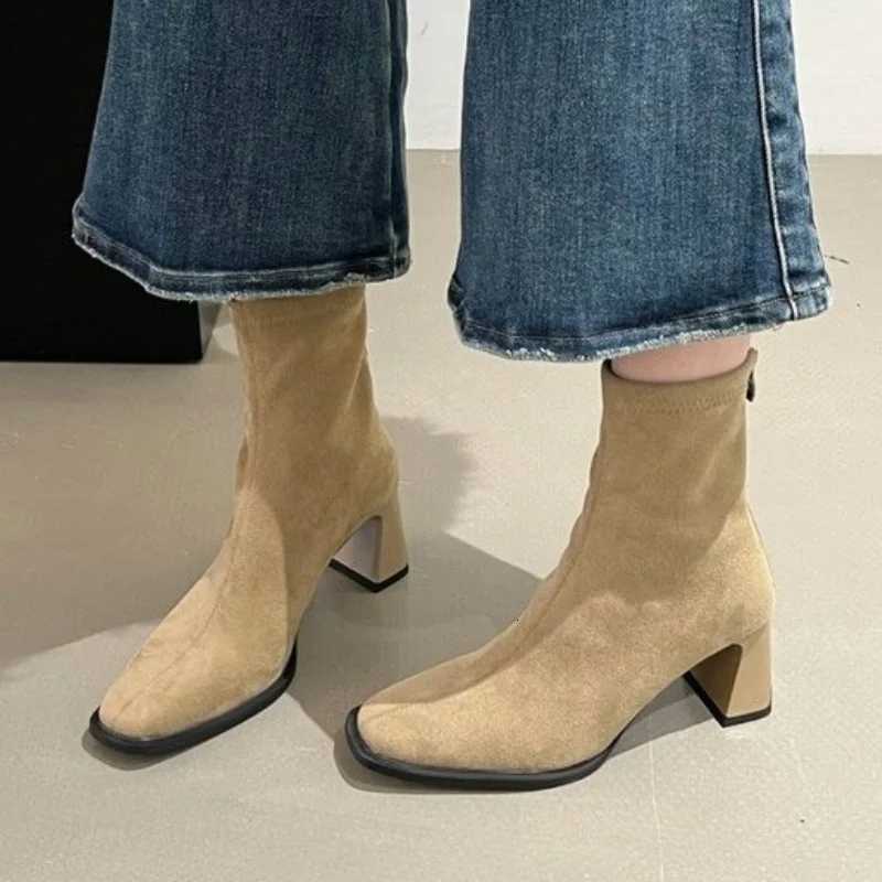 Fashionable New Square Head Sexy Suede Casual Work Boots for Winter Comfortable Zipper Banquet Elegant High Heels Womens Boots Z251029