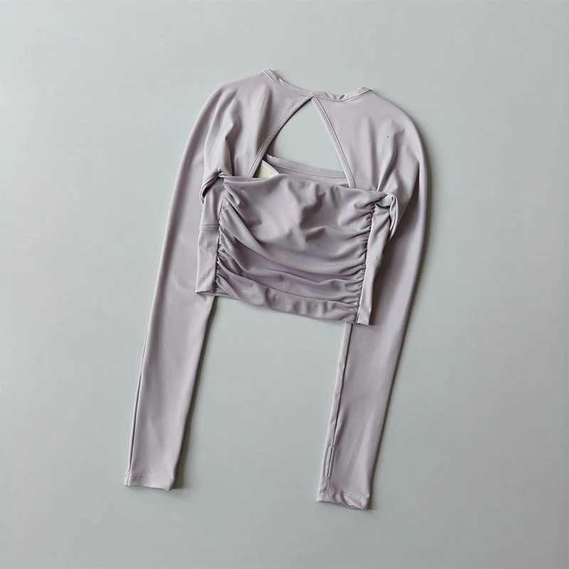 Yoga Clothes with Chest Pads Longsleeved Womens Breathable Mesh Running Training Quickdrying Tops Slim Sports Fitness ClothesXJ251029