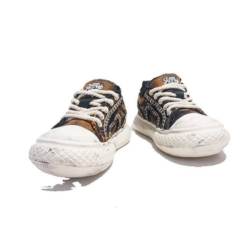 Jifffly Canvas Shoes for Couples 2025 New Trend Thick Sole Height Increasing Casual Versatile Low-top Sneakers Four-season Fit Easy-matching