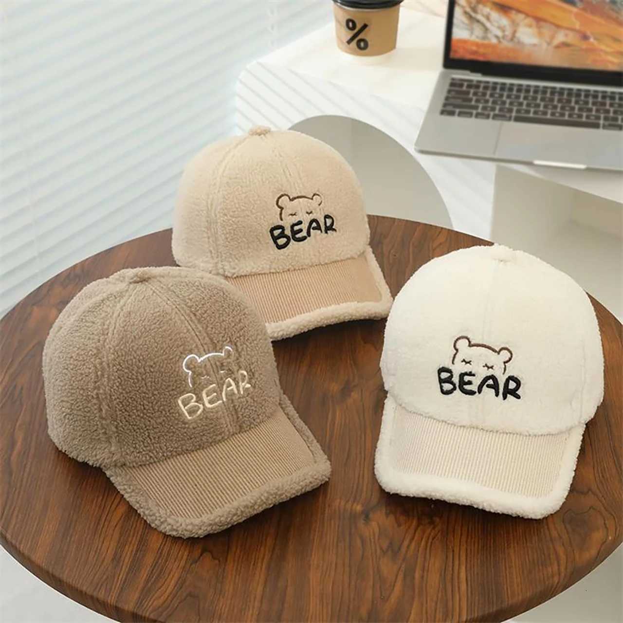 Autumn Winter Kids Plush Basebal Hat Bear Embroidered Baby Duck Tongue Cap Lamb Fleece Children Peaked Caps 28Year Warm Visors251028