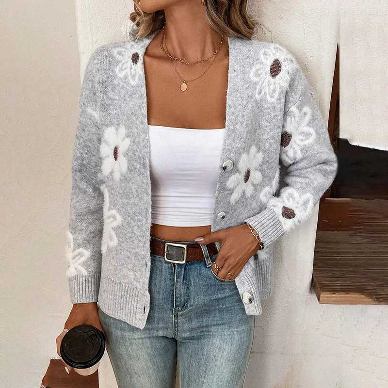 2025 New Fashion Autumn Winter Womens Singlebreasted Casual Trendy Floral Long Sleeve Knitted Sweaters Cardigans Female CoatsT251028