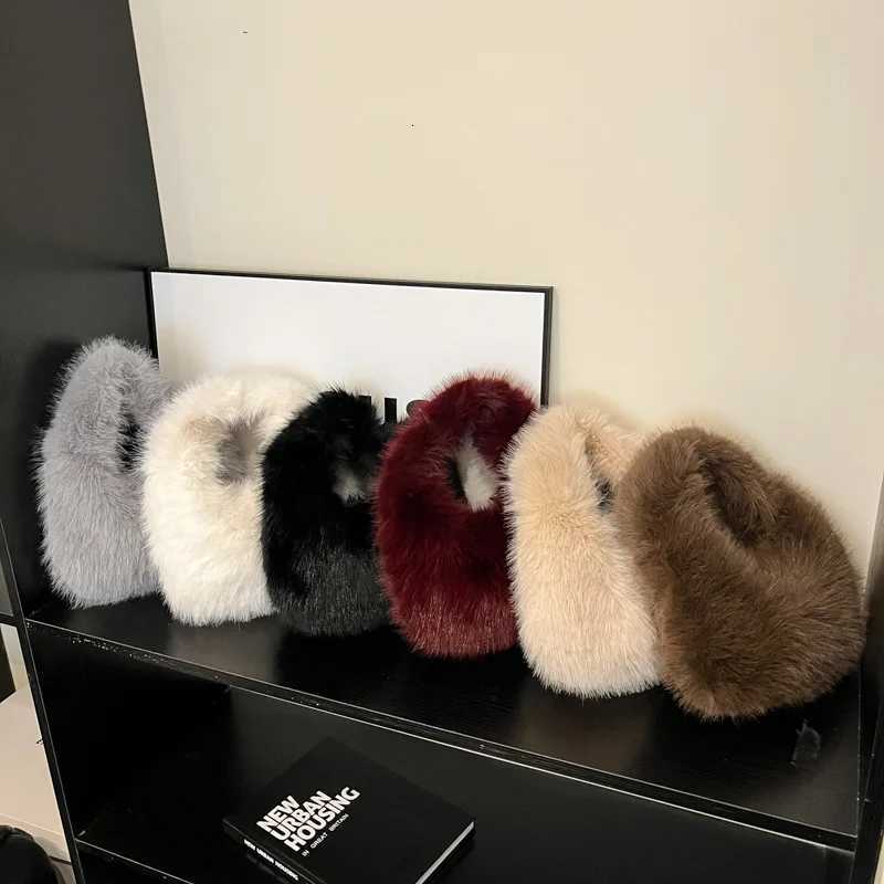2025 New Winter Soft Plush Bag For Wen Designer Half Mo Fluffy Handbag Luxury Red Faux Fur Cluh Bag Fem Tote Fi Ba1 D251029