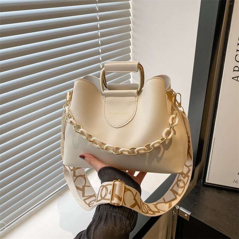 Designer bag 2025 New Women's Fashion Simple Summer Bucket Bag Niche Casual Shoulder Crossbody Handbag