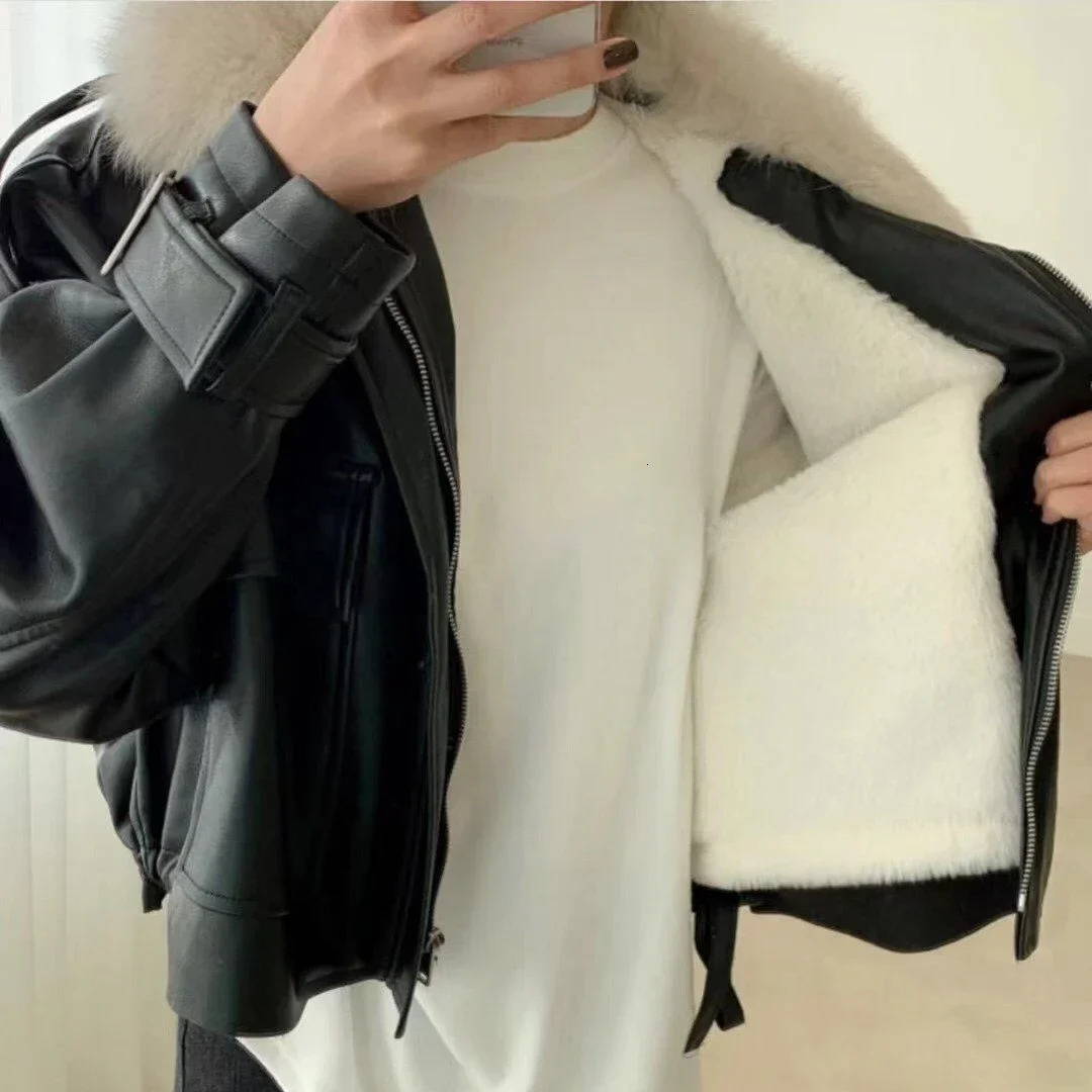 Womens Winter PU Leather Jacket Female Faux Fur Collar Fleece Coats A541 251029