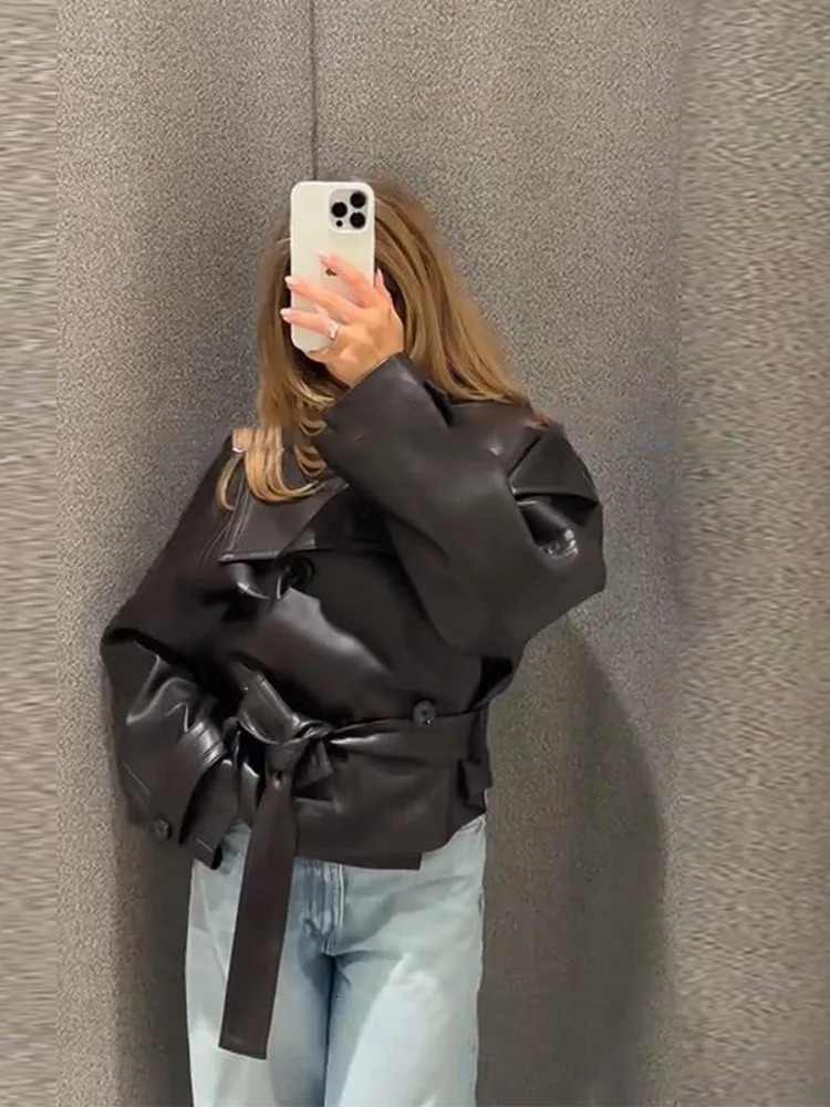 Street Womens Cropped Leather Jackets With Belt Lapel Double Breasted Pockets Full Sleeve Coat 2025 Autumn Lady Vintage Outwear 251029