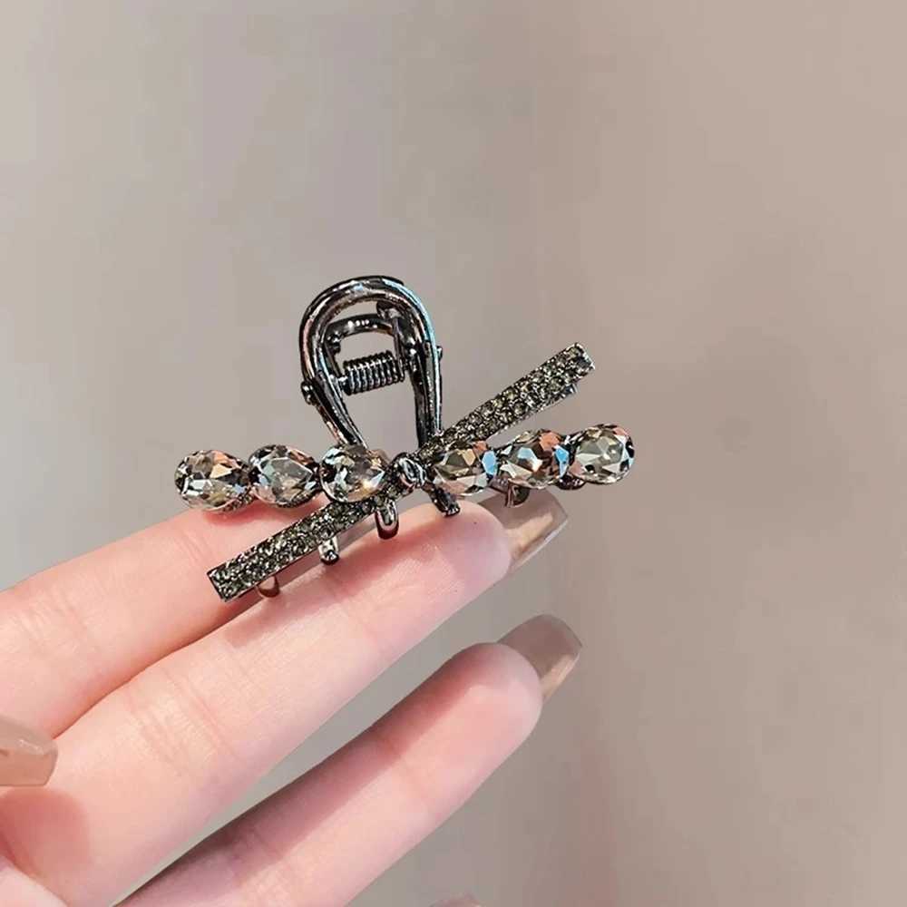 New Fashion Hair Claw Shining Rhinestone Ponytail Clip Hairpin For Girl Women Hair Accessories Jewelry DecorationW251028