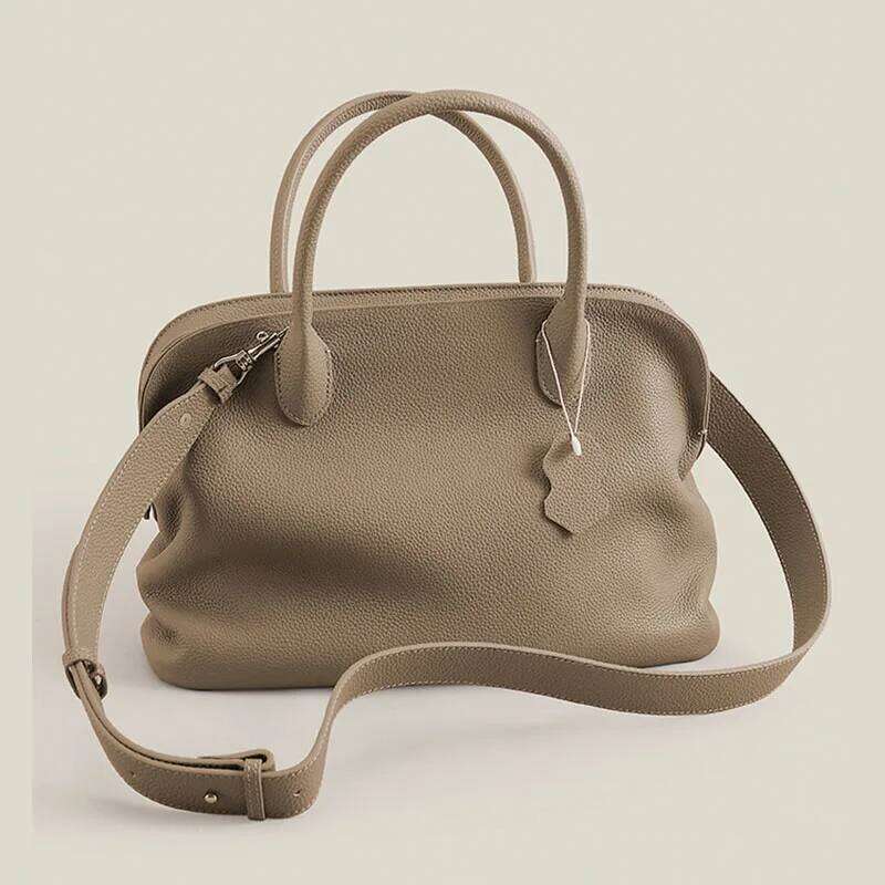 First Layer Cowhide Shell New Niche Design Minimalist Style Soft Genuine Leather Large Capacity Women's Hand Tote Bag 251029