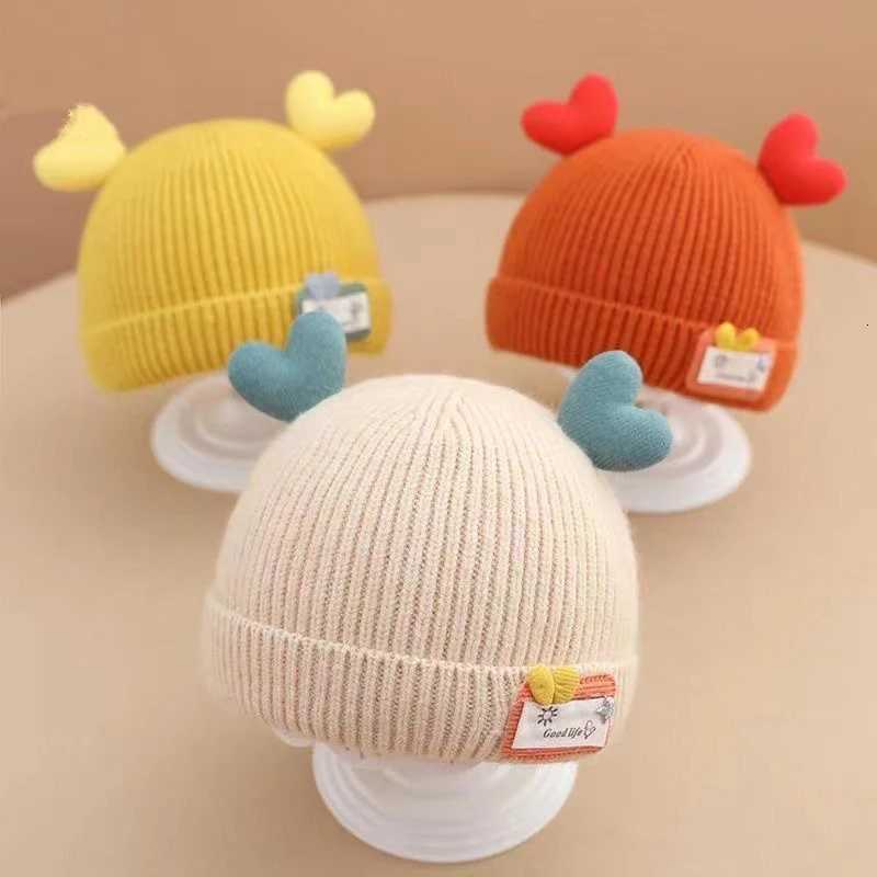 Cute Love Heart Ears Baby Hat Winter Warm Knitted Newborn Beanie Cap Solid Color Cartoon Infant Boy Girl Woolen Hats251028