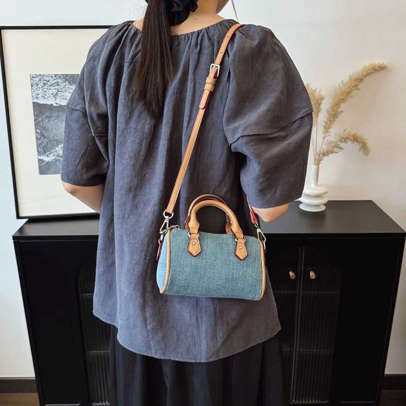 2025 Unique Colorblock Boston Pillow Bag for Women Versatile Shoulder Crossbody Purse Fashionable Handheld Tote Casual Chic W251029