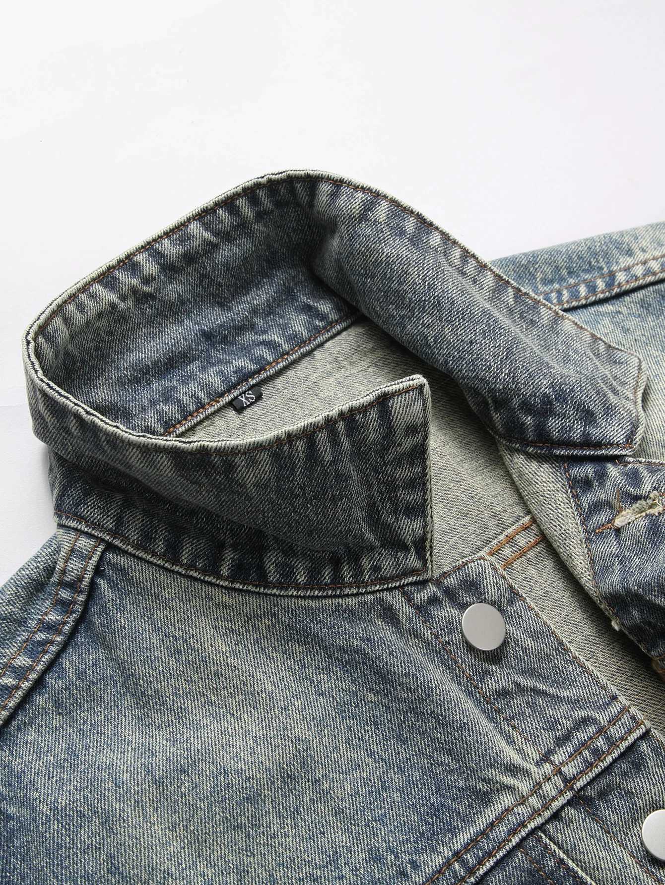 Mens SpringAutumn Denim Sleeveless Vest Fringed details Casual and trendy W251029