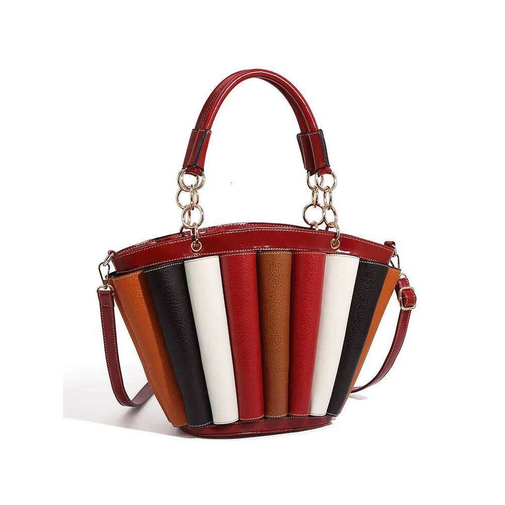Bag Woman Capacity Leather Purse Fashion Designer Top Handbags Women Crossbody Large Bags For Women,Metal Handle