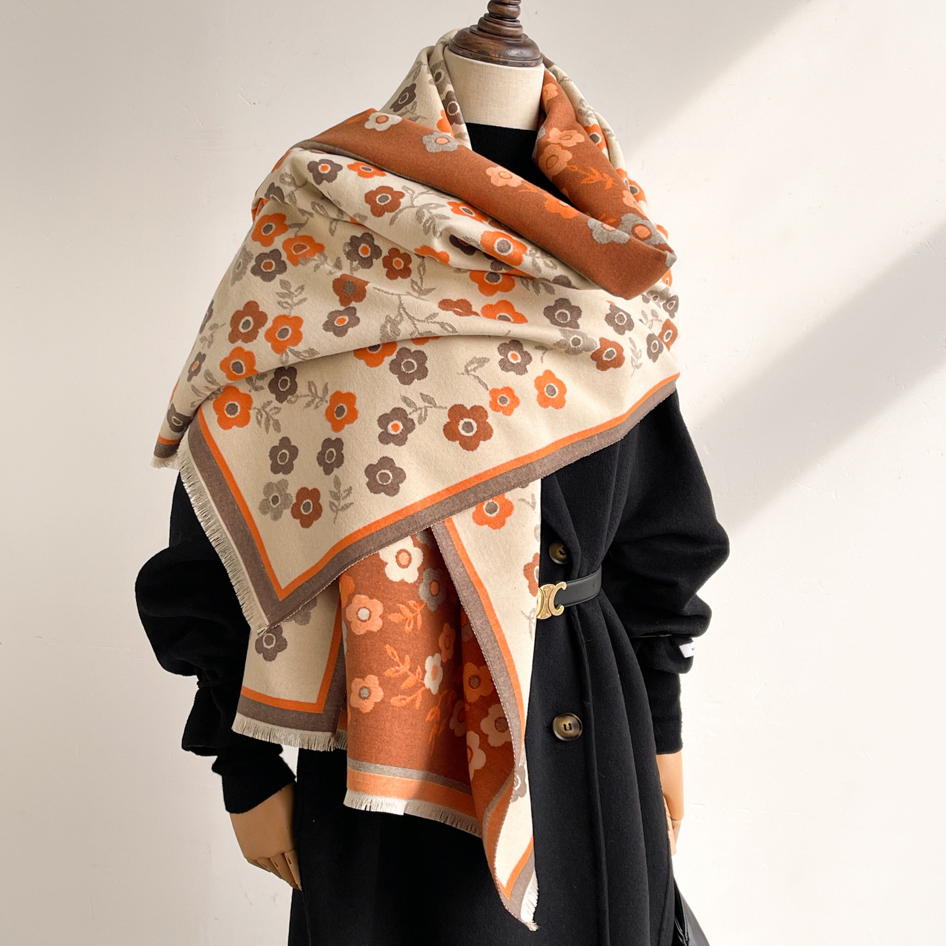 Double-Sided Classic Faux Cashmeres Scarf For Women With Floral Splintered Color And Thick Jacquard Shawl