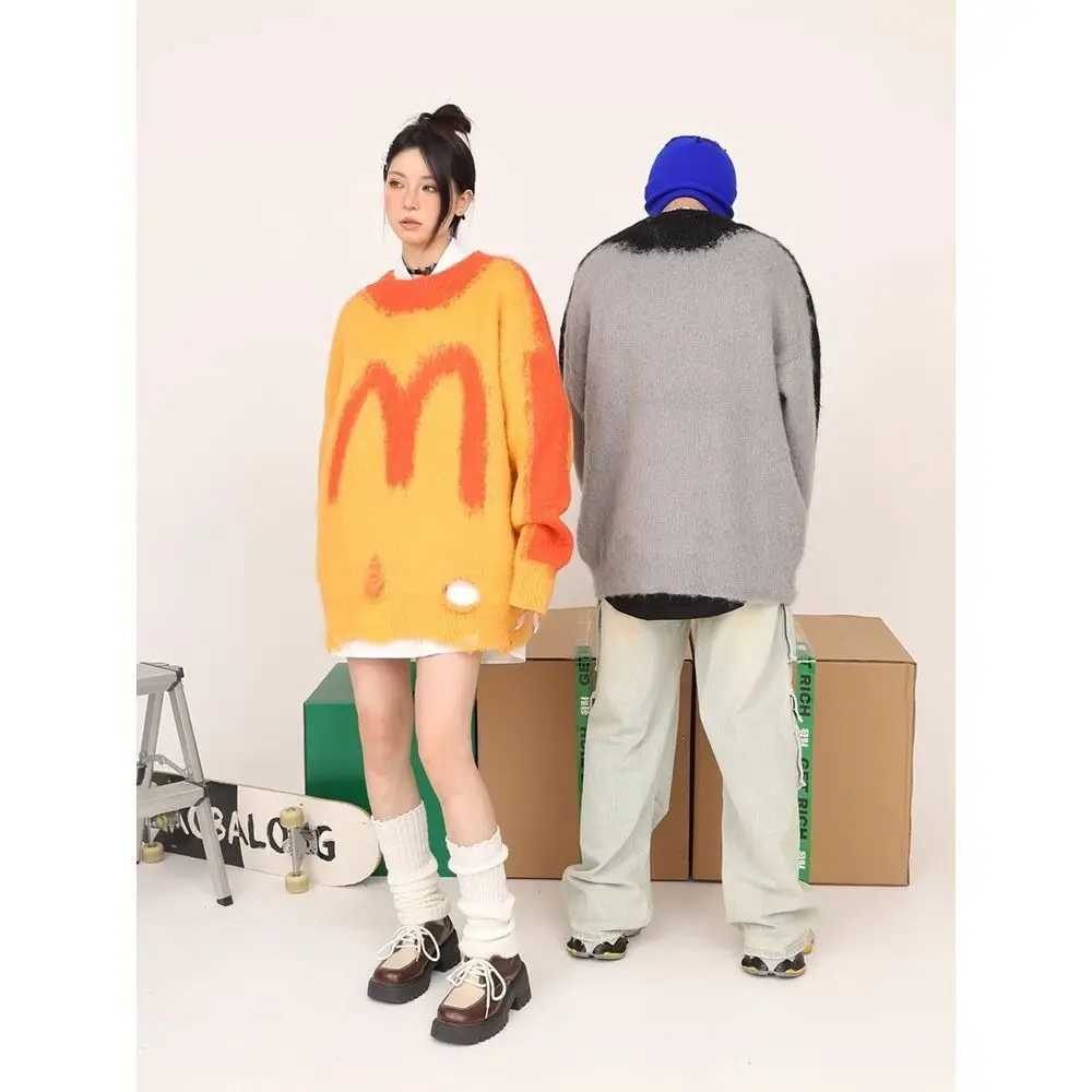Beianji men sweater M niche design sense orange knitted sweater men and women American retro casual ripped couple longsleeve top J251029