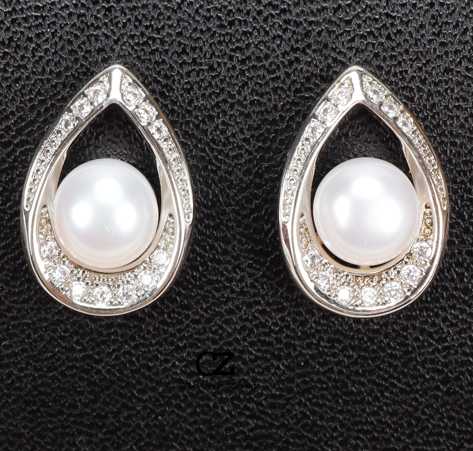 Natural White Pearl Teardrop Stud Earrings 14K Gold-Filled Fashion Versatile and Trendy Anniversary Gift Bestie Gift