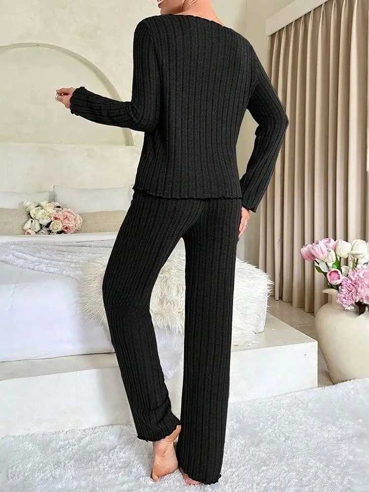 Autumn Winter Warm Flannel Pajamas Set Women Sleepwear Long Sleeve Tshirt Top and Trousers Casual Homewear LoungewearT251029
