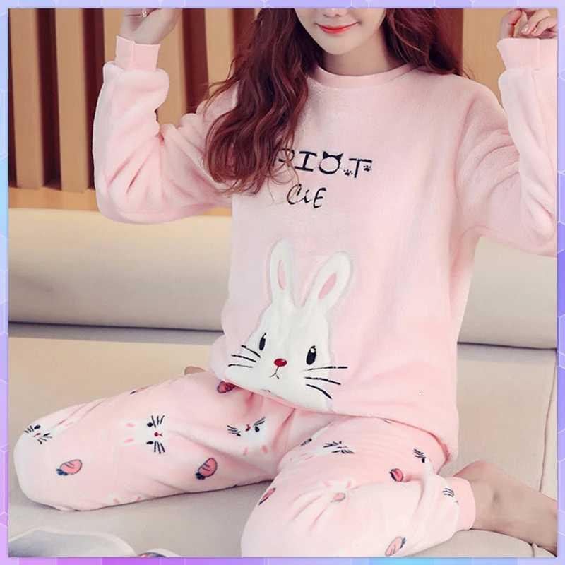 Panda Cartoon Warm Sleepwear Womens Pajamas With Pants Set Lovely Cute Pajama Female Flannel Long Sleeve 2 Pieces Home SuitT251029