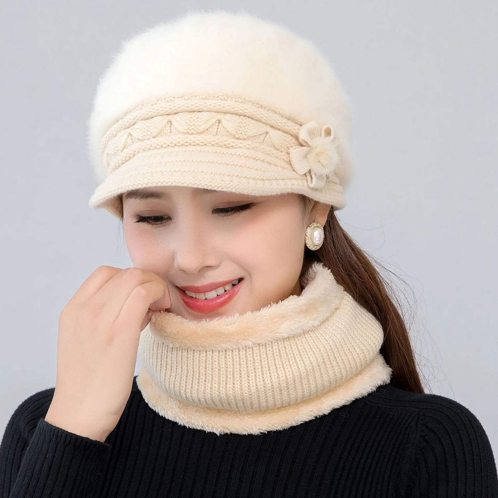 Women Winter Hat Keep Warm Cap Add Fur Lined Hat Scarf Warm Set Fashion Hat For Women Casual Faux Fur Flower Knitted Hat 251029
