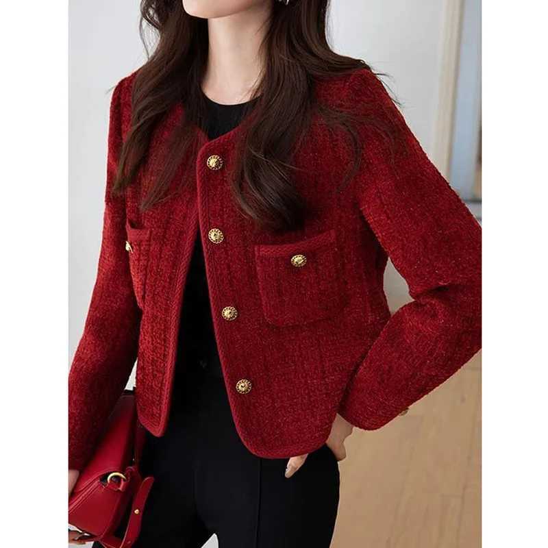 Lucyever Wine Red Tweed Coats Female 2025 Autumn Winter New Fashion Temperament Short Jacket Korean AllMatch ONeck Outerwear Y251105
