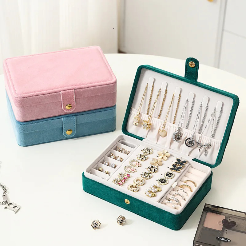 1pc Elegant Velvet Jewelry Organizer Box Portable Necklace Bracelet Earrings Rings Display Storage Boxes for Travel or Home Use 251013