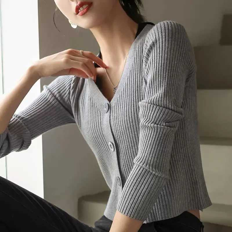Womens Knitted Cropped Cardigans Autumn New Korean AllMatch VNeck Knitwear Jacket Ladies Solid Color SingleBreasted SweatersT251028