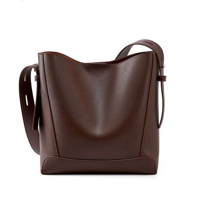 2025 New High-End Leather Women's Cowhide Bucket Bag, Large Capacity Single Shoulder Crossbody Bag