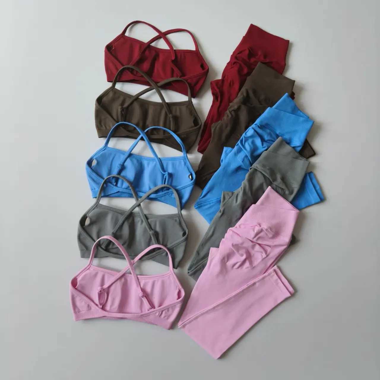 Peach Butt Seamless Fitness TwoPiece Set Tight Yoga Sports Bra QuickDry Pants Set for Pilates WomenXJ251029