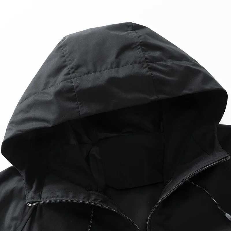 CHRLCK Mens Splicing Waterproof Hiking Jacket Women Windproof Windbreaker Antiscratch Camping Fishing Jackets Outdoor Unisex J251029