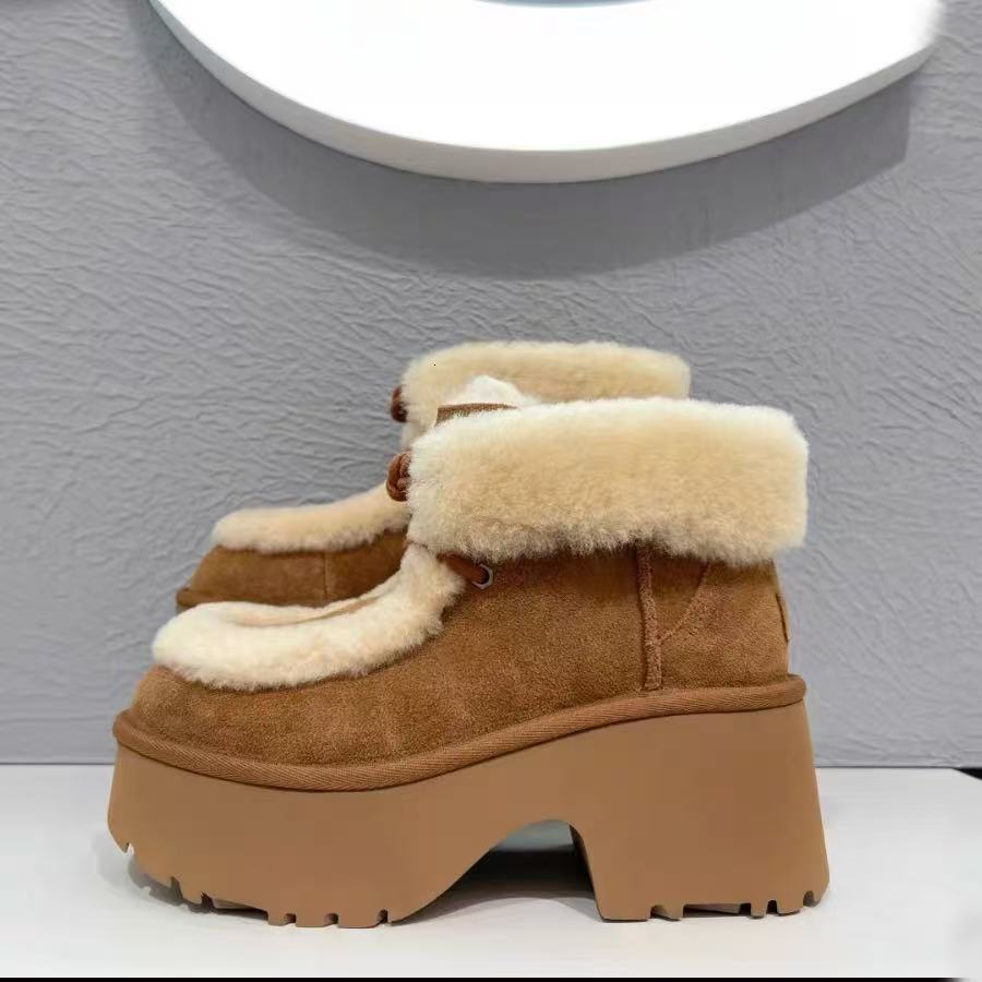 snowshoe Autumn and winter new woolen cotton shoes short boots designer boots cotton shoes thick and warm thick soled high heels luxury cotton boots s