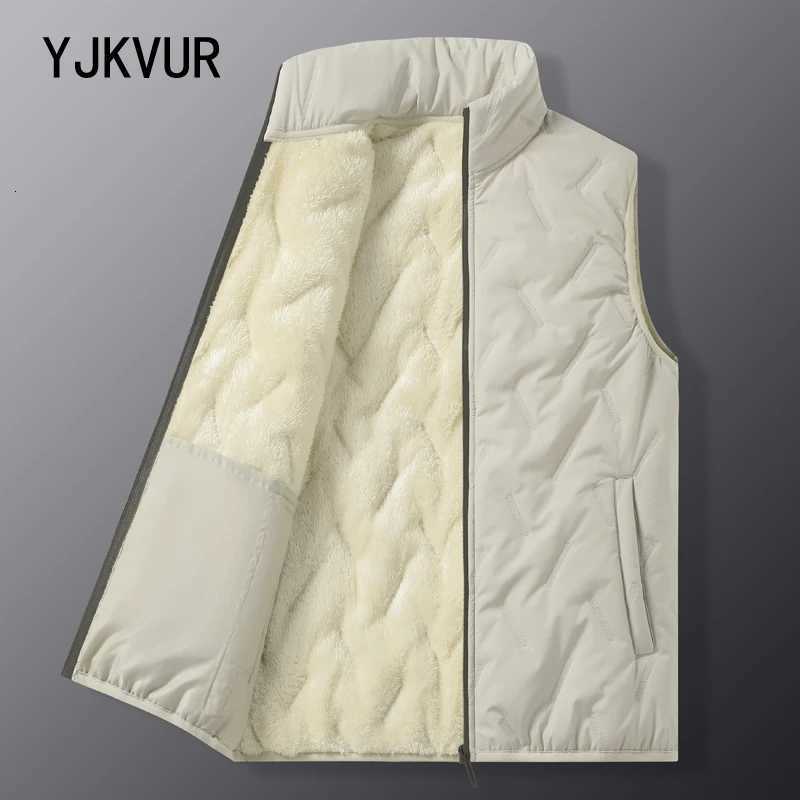 YJKVUR Autumn Winter 2025 New Windproof Outdoor Vest Men Sleeveless Casual Coats Camping Hiking Warm Fleece Thick Waistcoat W251029