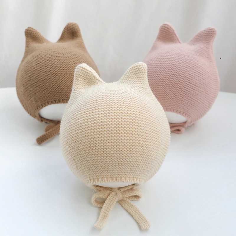 Cute Baby Ear Protection Hat Solid Color Infant Knitted Woolen Hat 624M Kids Winter Warm Tie Headgear Korean Children Beanies251028