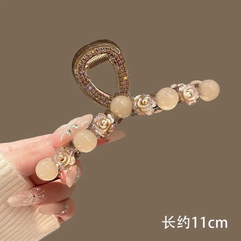 Acrylic Camellia Flower Rhinestone Hair Clip Womens Light Luxury Pearl Shark Clip Girl Grab Hair AccessoriesHair AccessoriesW251028