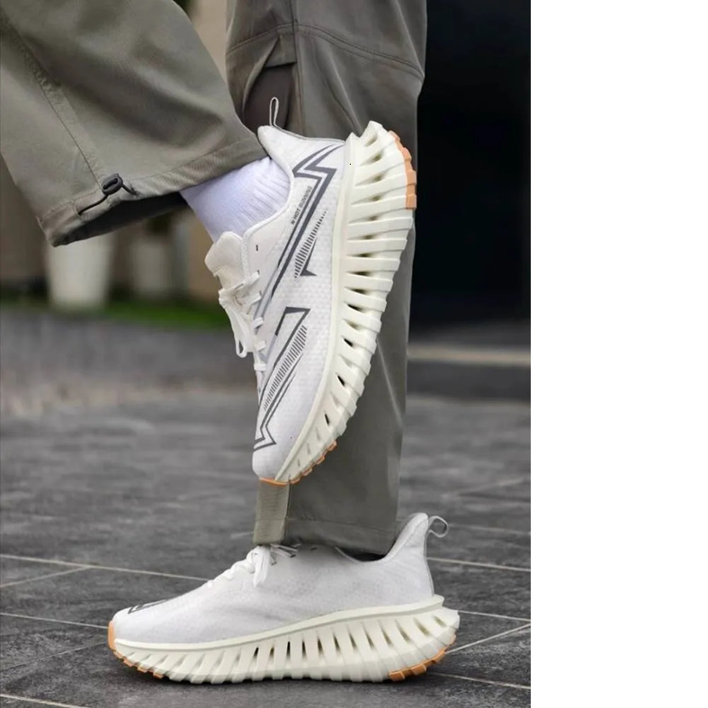 NHOT White Running Shoes for Men Spring Autumn Summer Men's Shoes Shock Absorption Rebound Breathable Wear-resistant Casual Sports Shoes