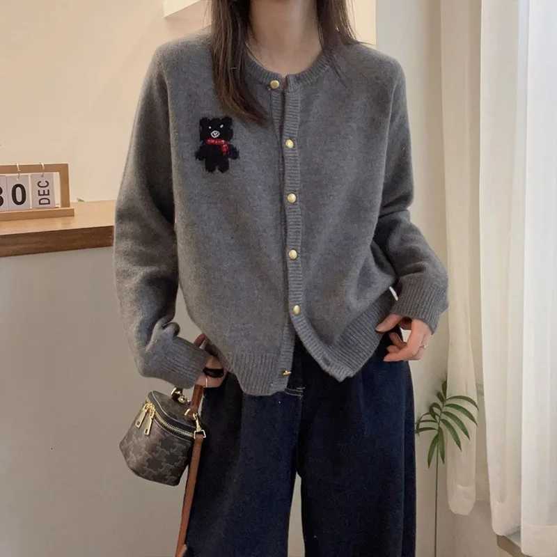 Autumn Winter Elegant Fashion Little Bear Knitted Cardigan Women Clothing Casual Allmatch Long Sleeve Sweaters Oneck Loose TopT251028