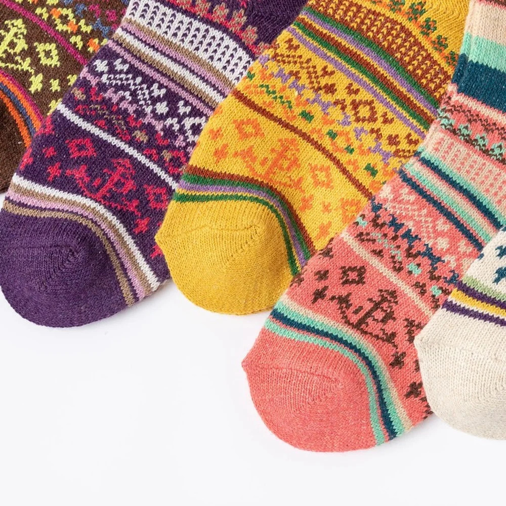 5 Pairs Autumn and Winter Cute Colorful Striped Women Warm Rabbit Wool Socks 251029