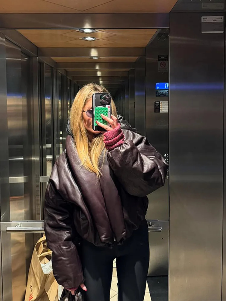Warm VNeck Thick Leather Short Jacket Woman Long Sleeves Loose Versatile Coats Casual Street Womens Autumn Winter Jackets 251029