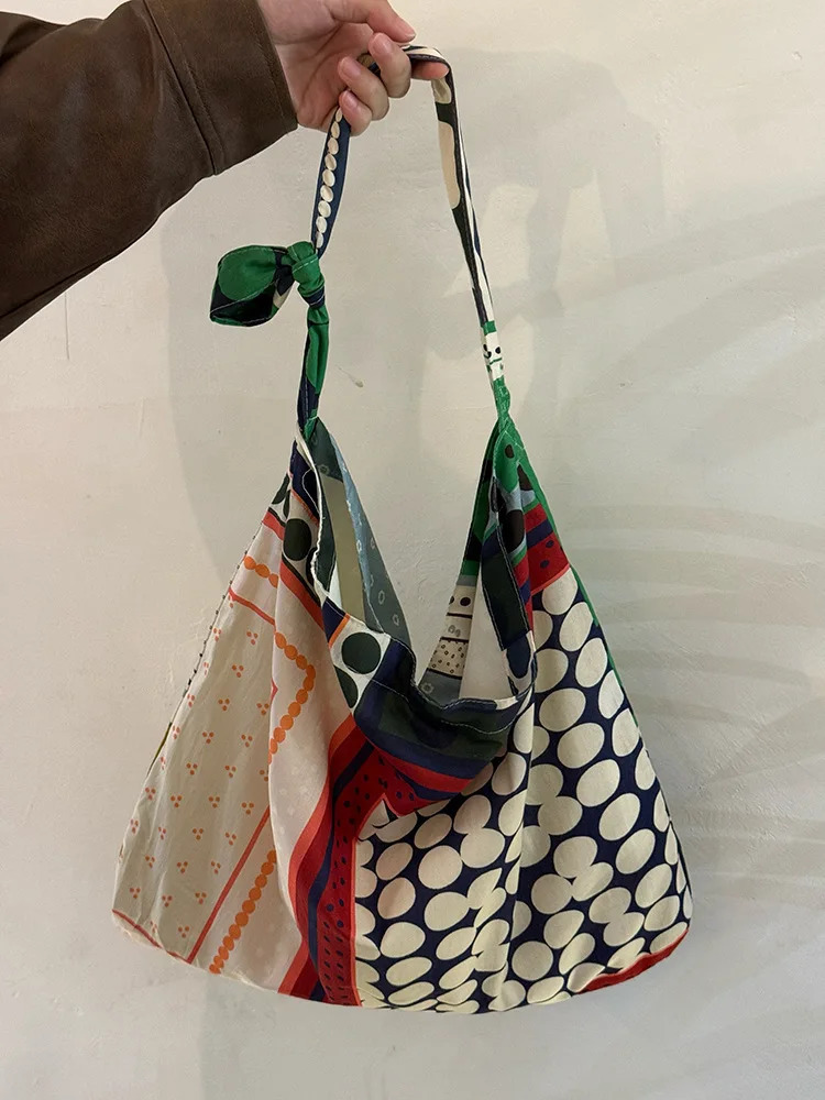 Korean retro patchwork polka dot canvas bag large capacity ethnic style single shoulder tote bag niche crossbody bag 251029
