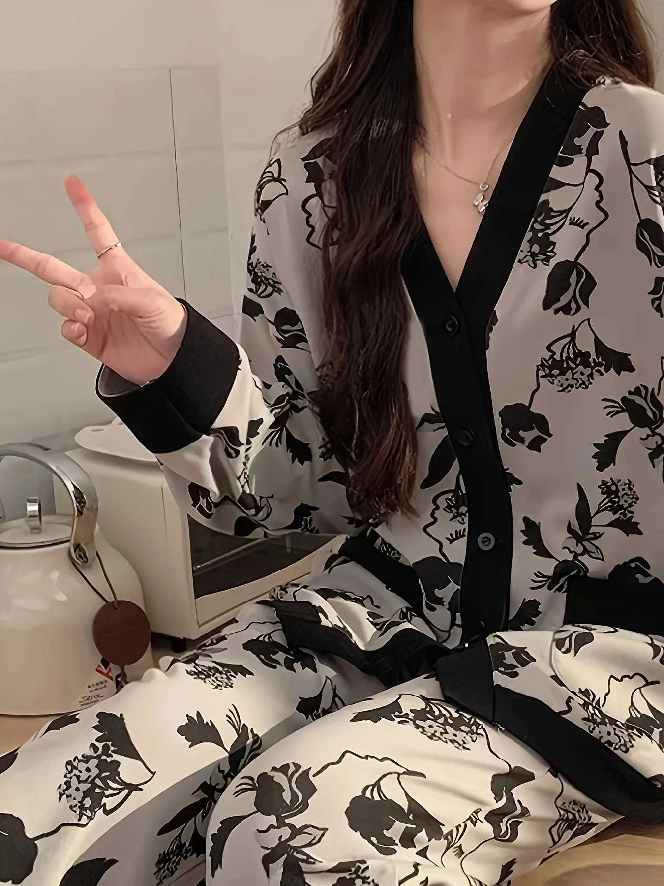 New Style Womens HighAesthetic Pajamas Set for Autumn Winter Minimalist Casual Cute Sweet LoungewearT251029