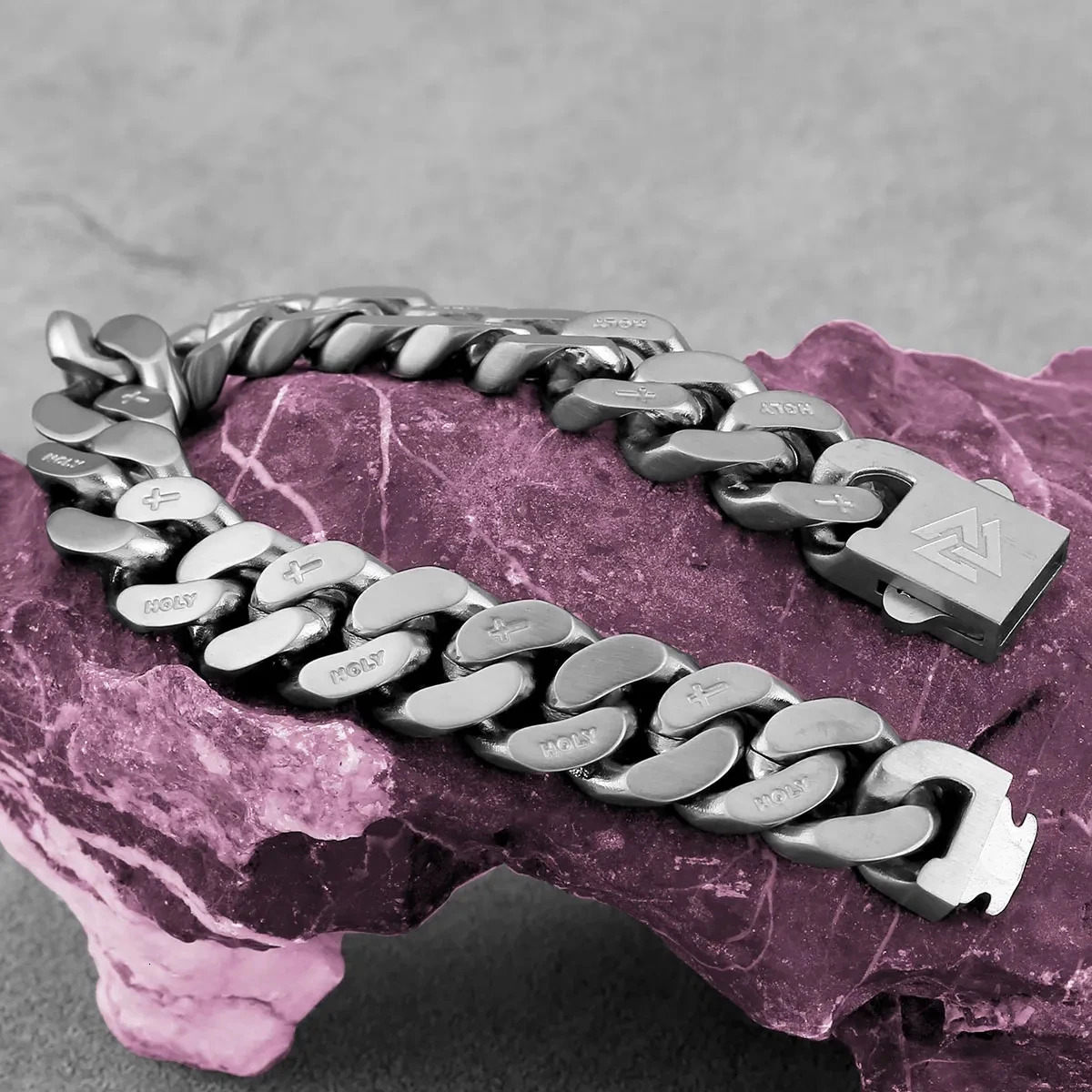 Stainless Steel Thick Cuban Chain Bracelet Mens Nordic Valknut Rune Amulet Bangle Biker Punk Hip Hop Carved Cross Heart Jewelry 251028
