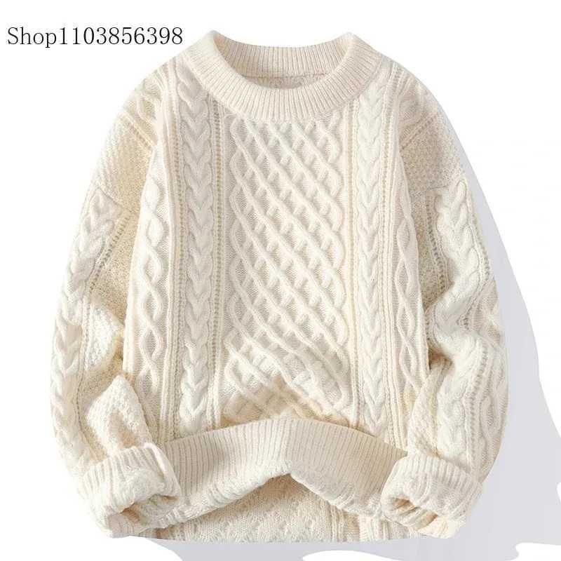 Mens Autumn Winter Round Neck Red Sweater Man Loose Casual Knitted Top Solid Winter Knitwear Male Outwear Solid 3XL Christmas J251029