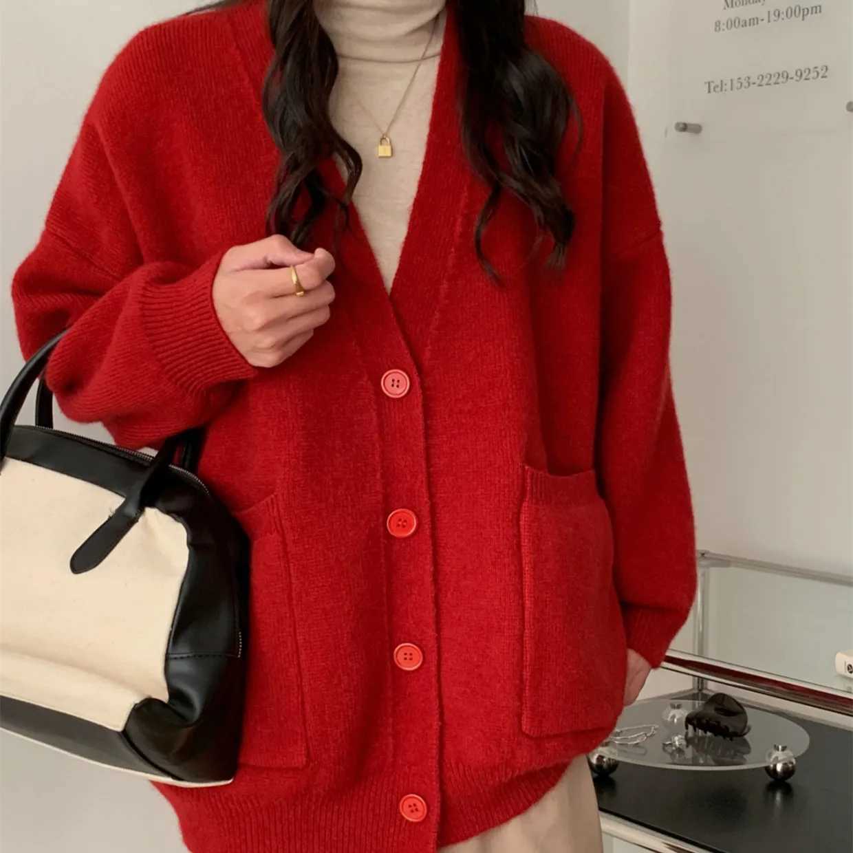 Korean Solid Long Sleeve Single Breasted Short Cardigan Sweaters Autumn Winter Women V Neck Knitwear Tops Clothing Fashion TrendT251028