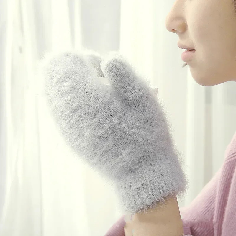 Cute Rabbit Wool Gloves Female Winter Mittens Factory Outlet Fur Gloves Fingerless Gloves Winter Gloves Women Girls Mittens 251029