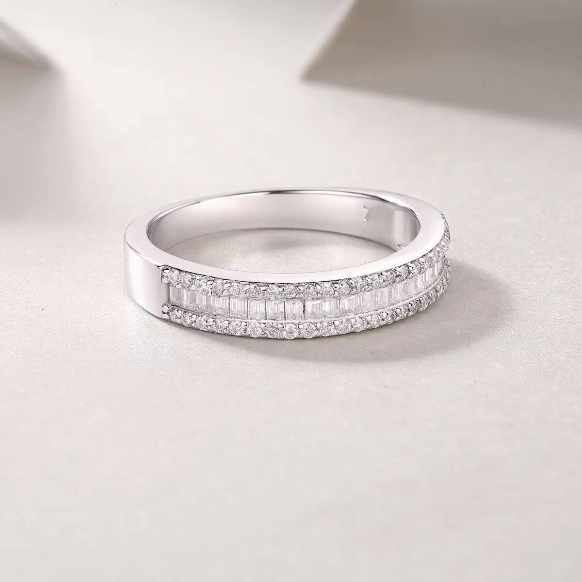 Hip Hop Style Baguette D VVS Moissanite Diamond 925 Sterling Silver Cuban Engagement Rings Wedding Party Trendy Design Women Men