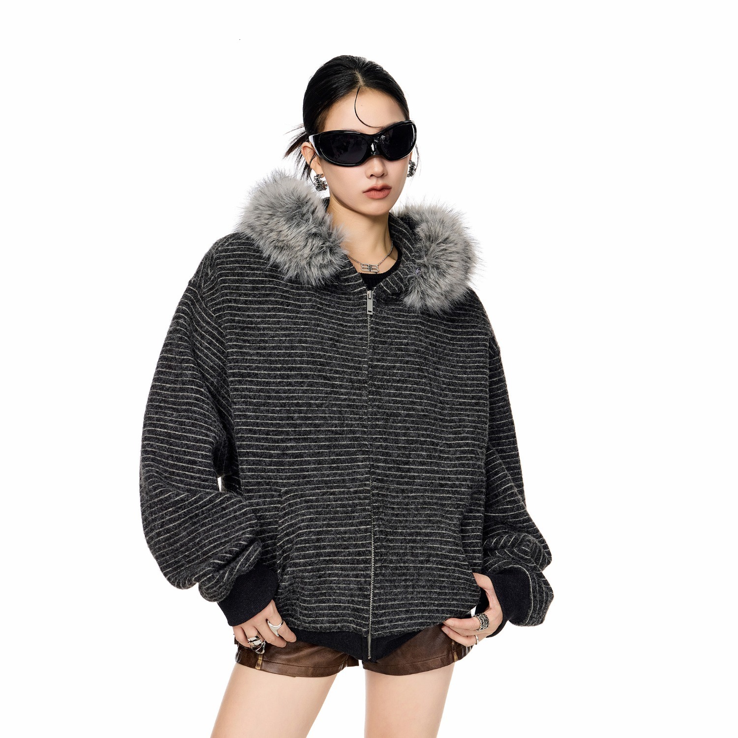 Autumn and winter designer fashionable American couple retro warm striped hooded sweatshirt jacket suitable for both men and women new multifunctional