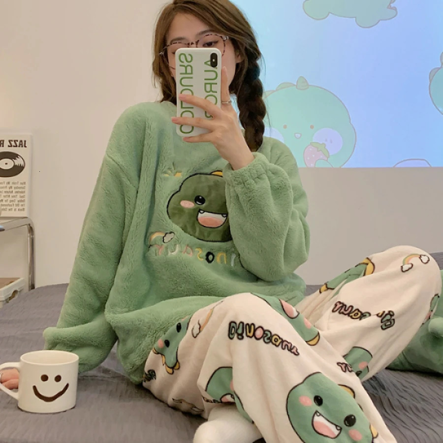 Autumn Winter Flannel Lounge Sets Womens Cute Sheep Printing Princess Home Wear Round Neck Long Sleeve Two Piece Set 251029