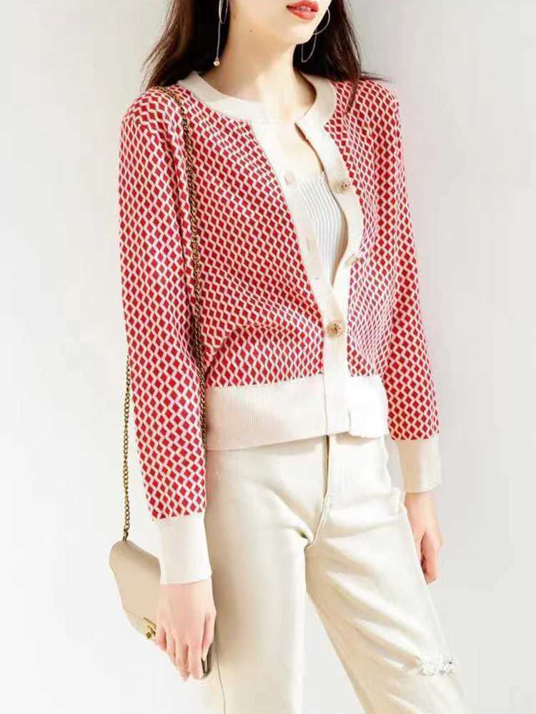 Korean Fashion Plaid Sweaters Cardigan Knitted Sweater Women Autumn Winter Short Cardigans Long Sleeve Cardigan Female TopsT251028